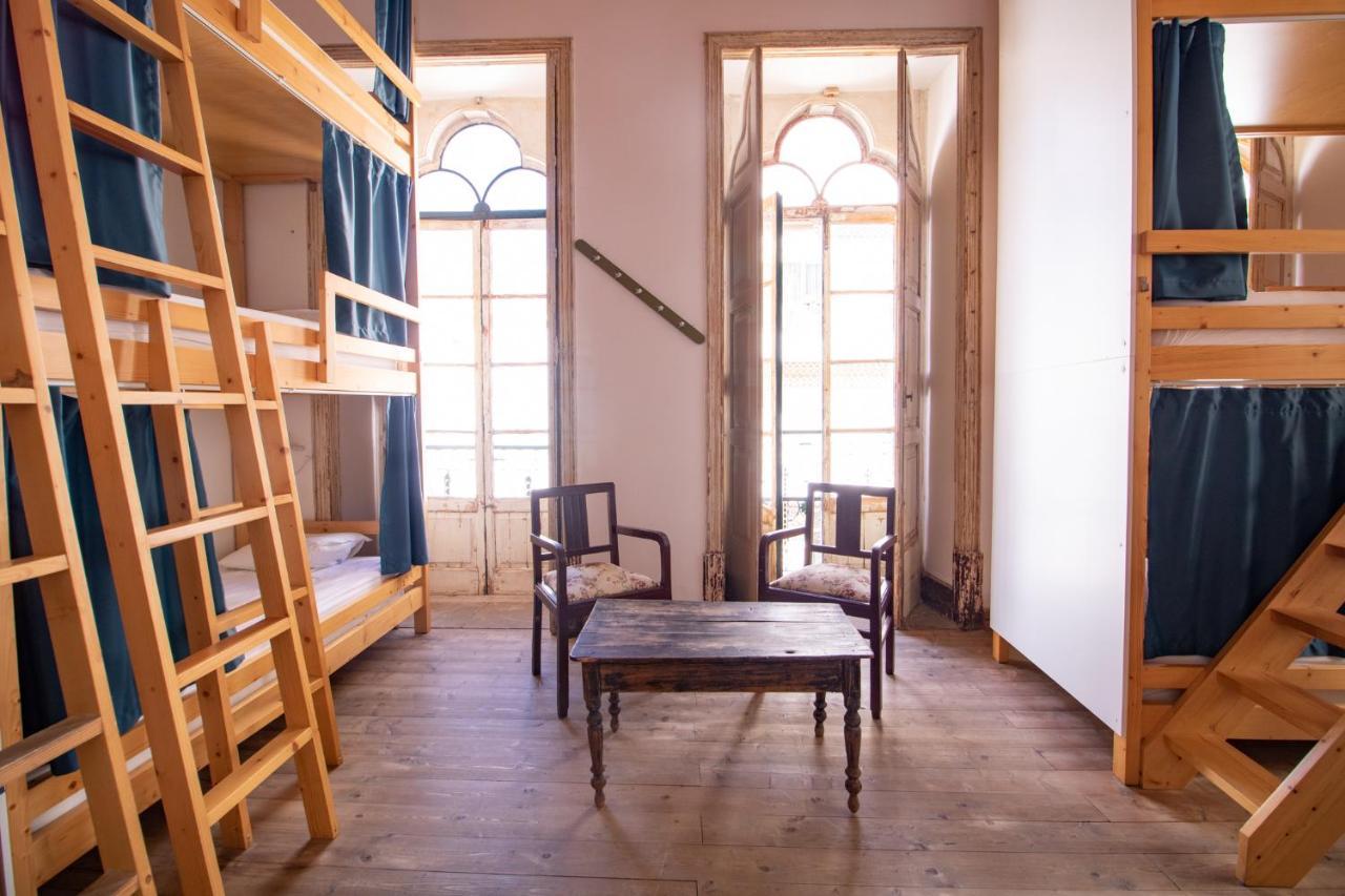 Tilia Hostel Фаро Екстериор снимка