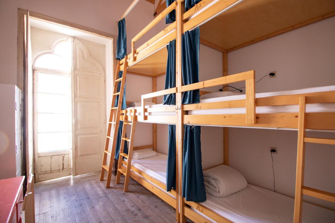Tilia Hostel Фаро Екстериор снимка