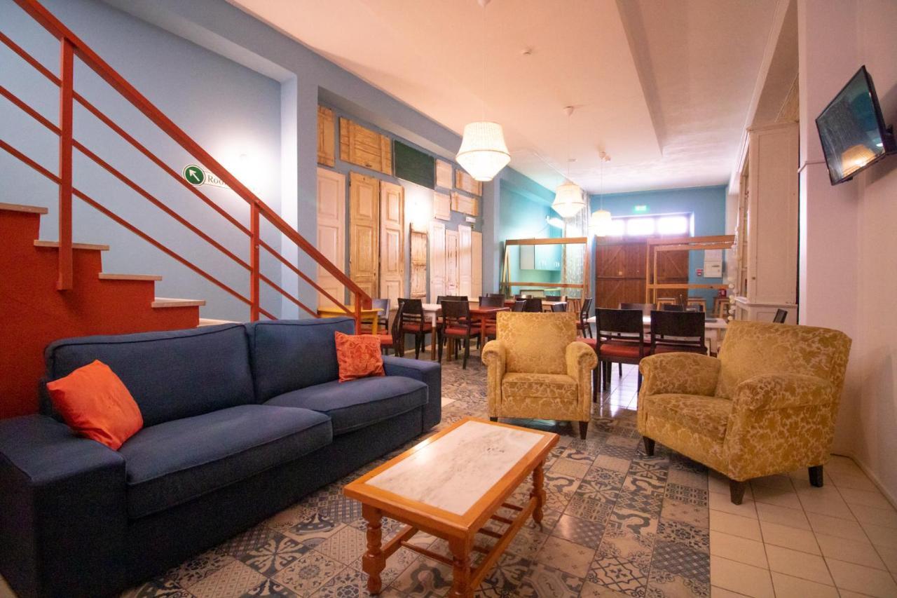 Tilia Hostel Фаро Екстериор снимка