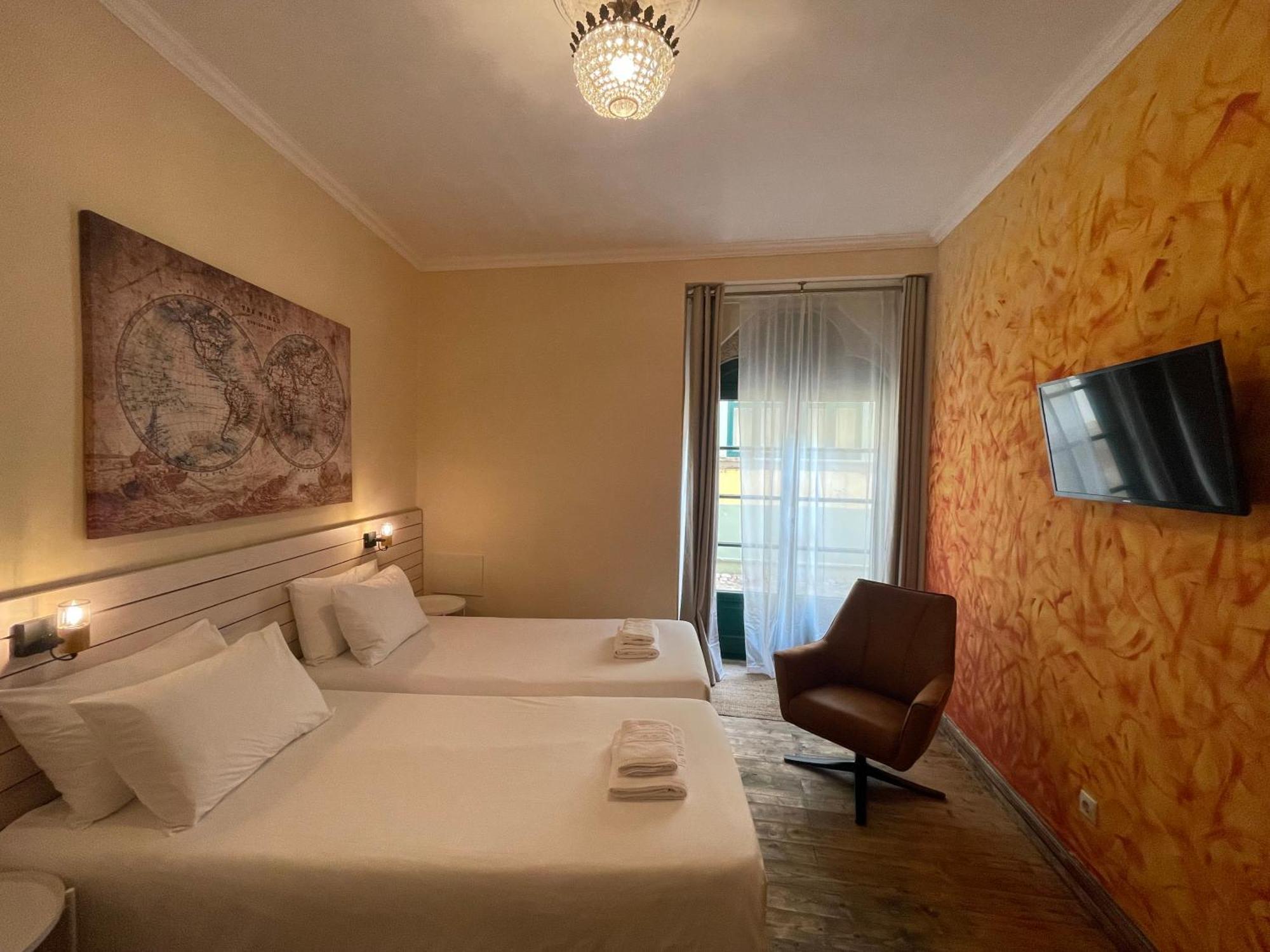 Tilia Hostel Фаро Екстериор снимка
